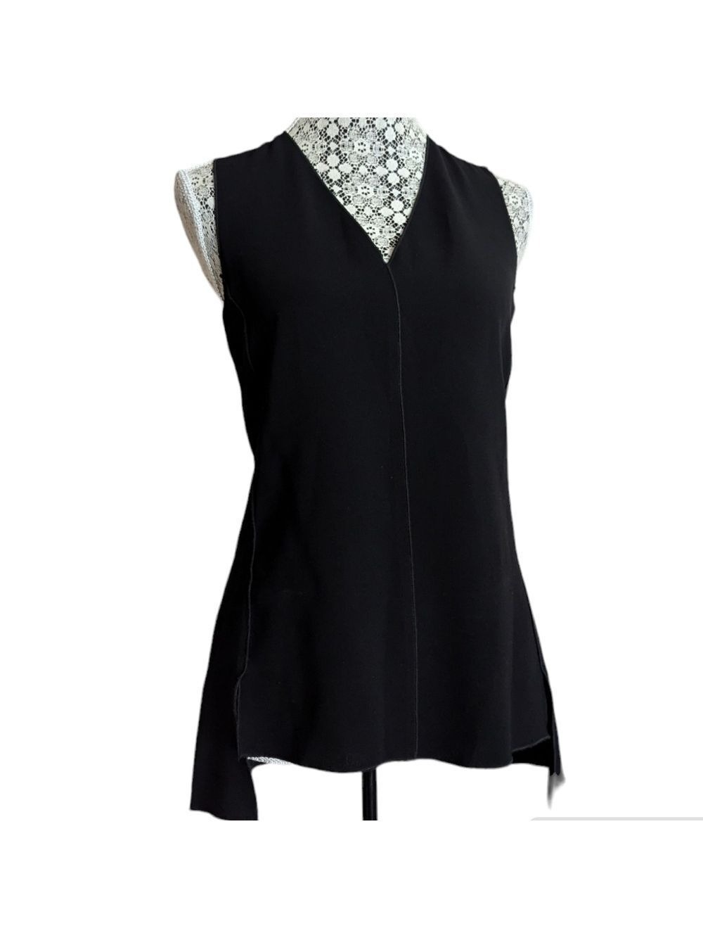 Rag & Bone V-Neck Back Cutout Sleeveless Blouse/Top